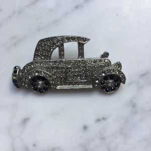 Vintage 60s Rhinestone Car Brooch